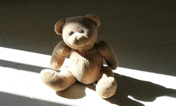 La France doit protéger les enfants contre l'inceste et toutes les formes d'abus sexuels, exhortent des experts de l'ONU